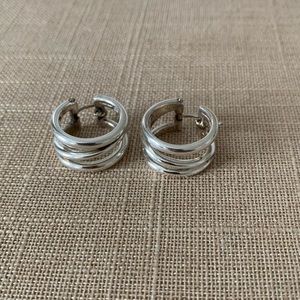 Tiffany &. Co. Zigzag Wide Sterling Silver Huggie Hoop Earrings.